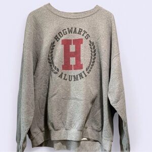Warner Bros. Harry Potter Gray Crewneck with Red Accent